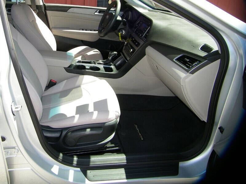 2015 Hyundai Sonata SE