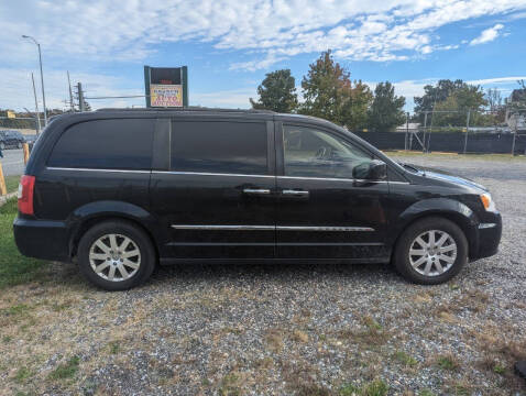 2015 Chrysler Town and Country Touring
