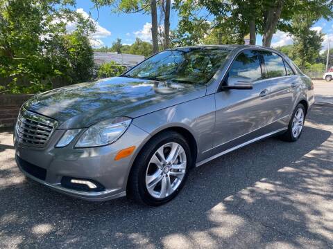 2010 Mercedes-Benz E-Class for sale at ANDONI AUTO SALES in Worcester MA