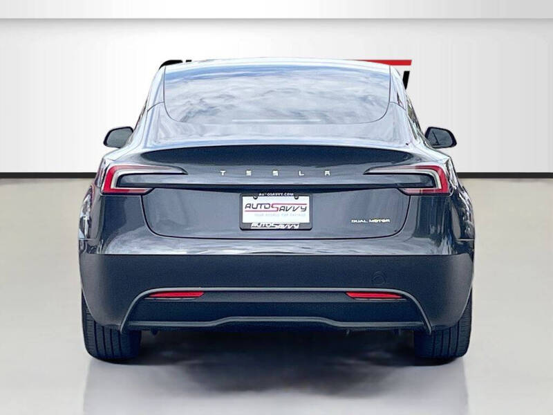 2025 Tesla Model 3 Long Range