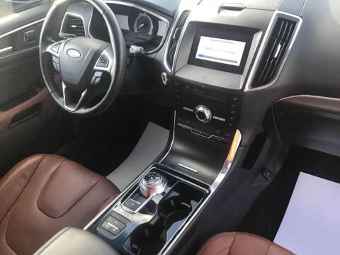 2019 Ford Edge Titanium
