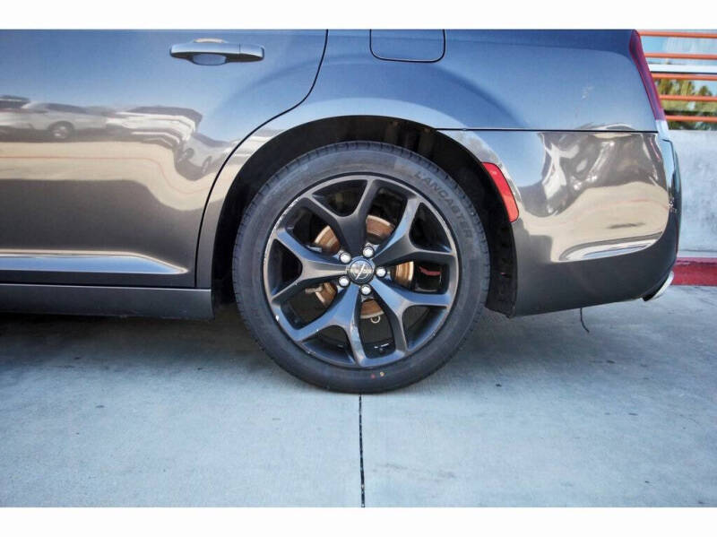 2021 Chrysler 300 S V6