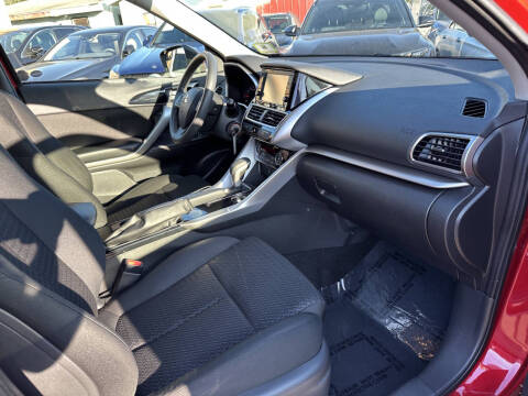 2020 Mitsubishi Eclipse Cross ES