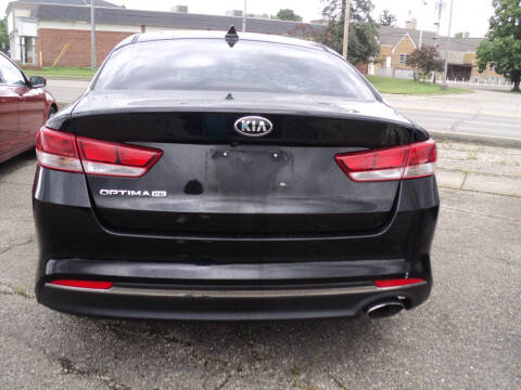 2017 Kia Optima LX