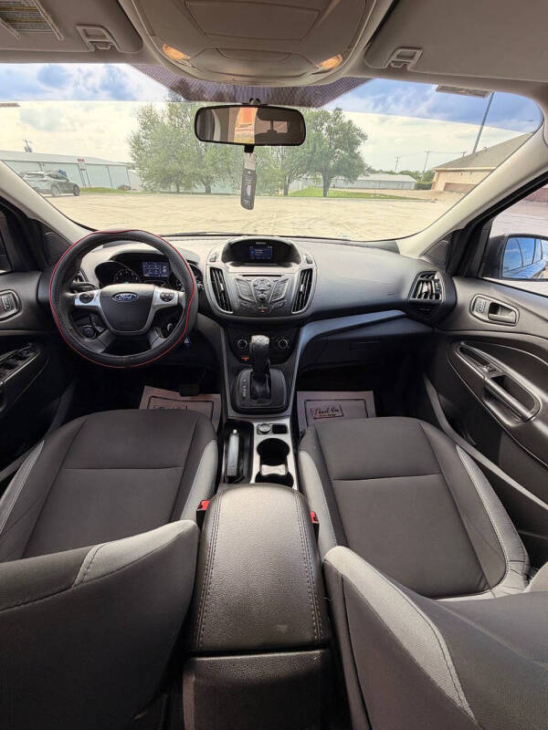 2015 Ford Escape S