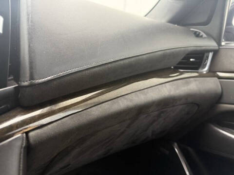 2017 Cadillac Escalade ESV Platinum