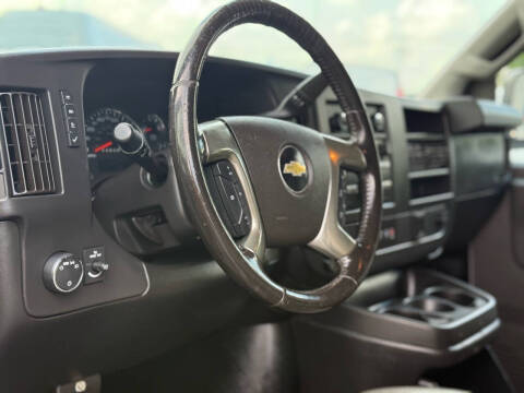 2019 Chevrolet Express 2500