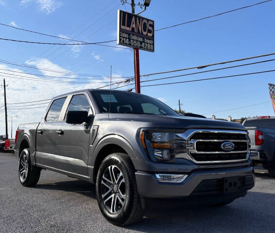 2022 Ford F-150 XL's photo