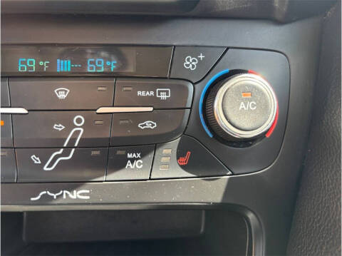 2016 Ford Focus Titanium
