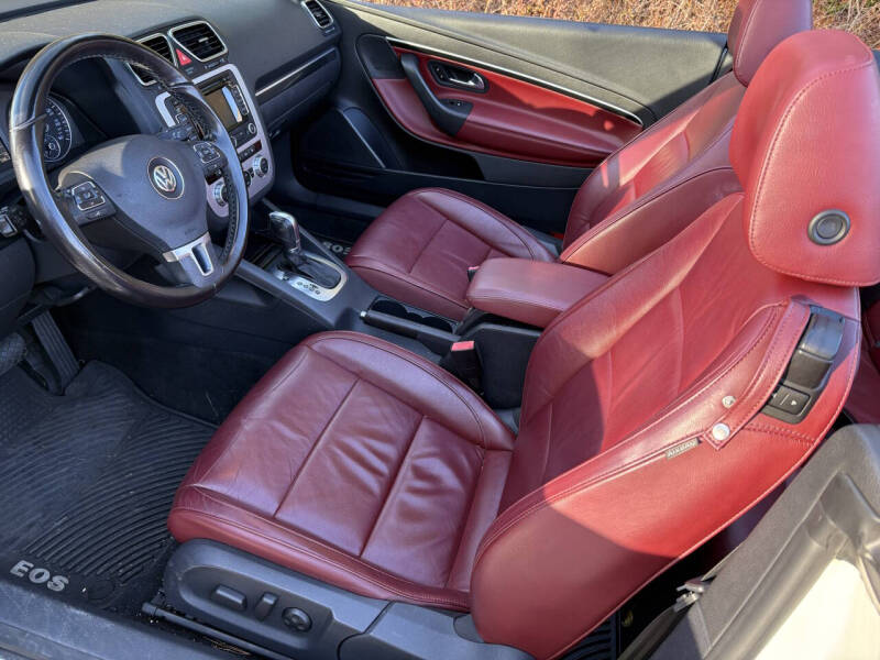 2013 Volkswagen Eos Lux SULEV