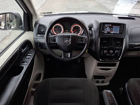 2018 Dodge Grand Caravan SE