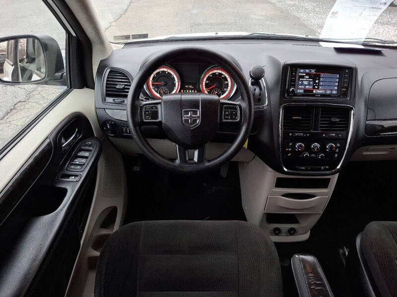 2018 Dodge Grand Caravan SE