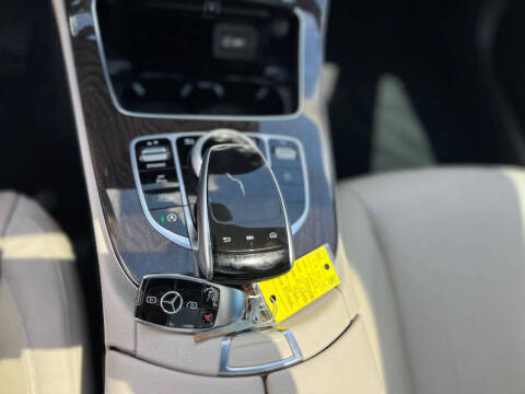 2019 Mercedes-Benz E-Class E 300