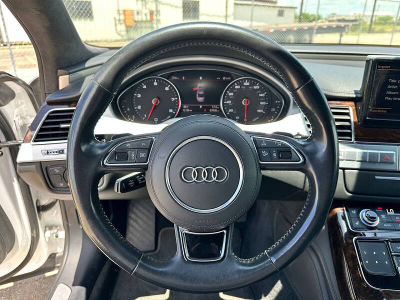 2012 Audi A8 quattro
