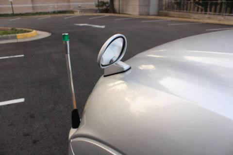 2000 Mitsubishi Pajero