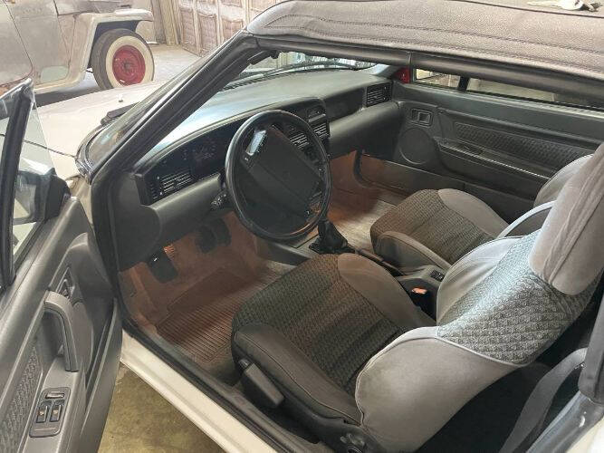 1993 Mercury Capri