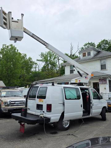 2005 Ford E-Series E-350 SD