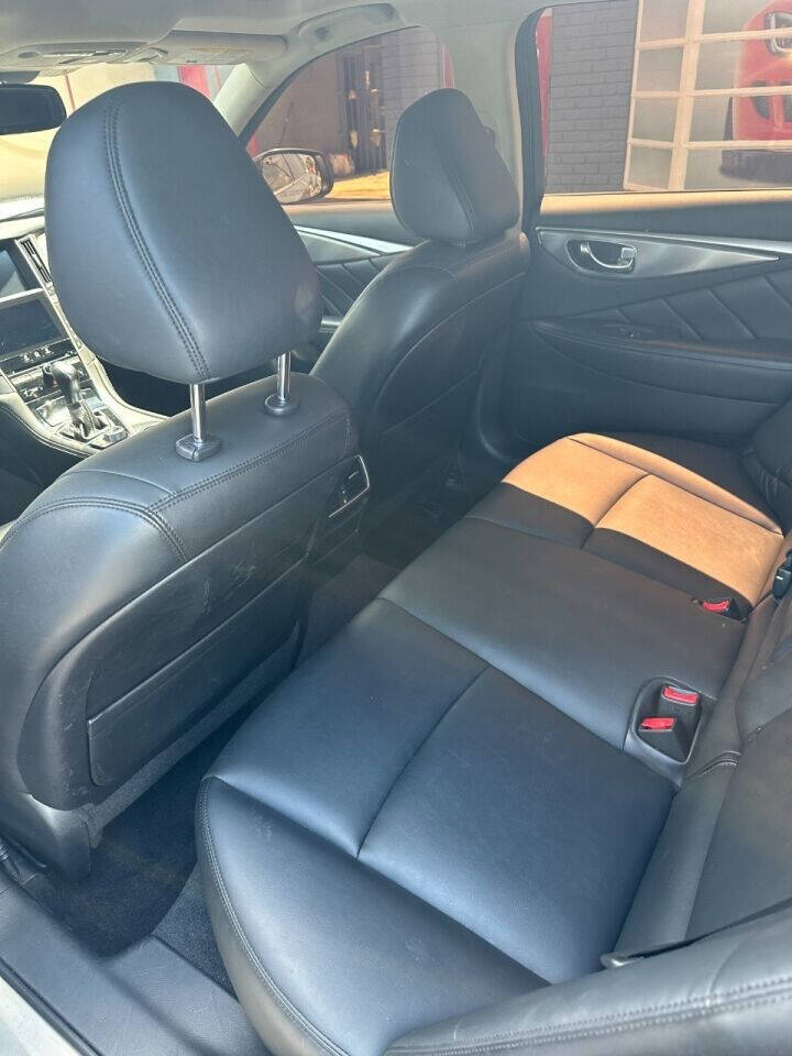 2017 INFINITI Q50 Sedan - $18,999