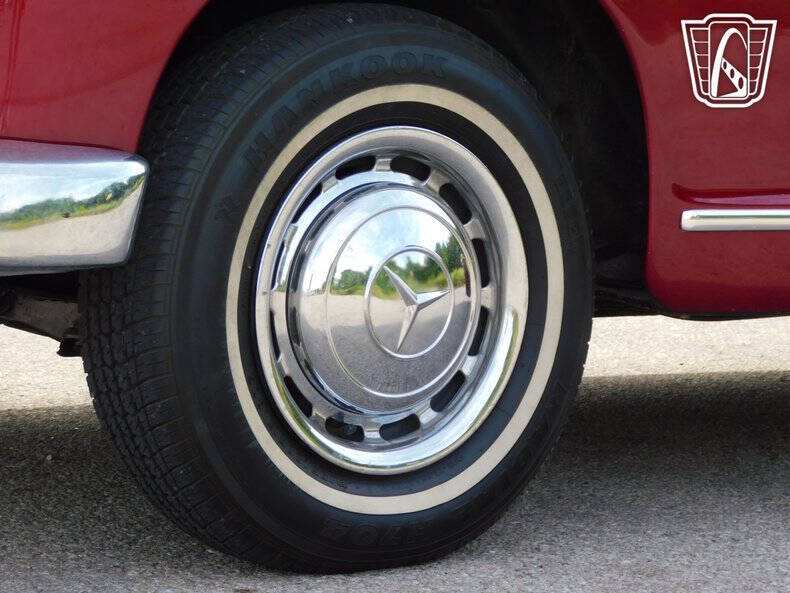 1962 Mercedes-Benz 190-Class