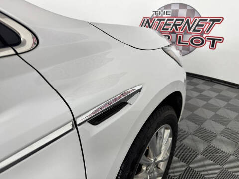 2020 Buick Enclave Essence