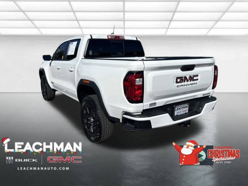 2024 GMC Canyon Elevation