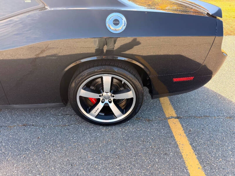 2012 Dodge Challenger SRT8 392