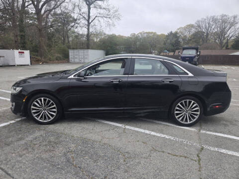 2017 Lincoln MKZ Select