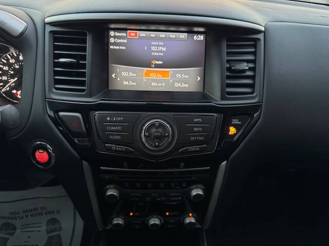 2020 Nissan Pathfinder S