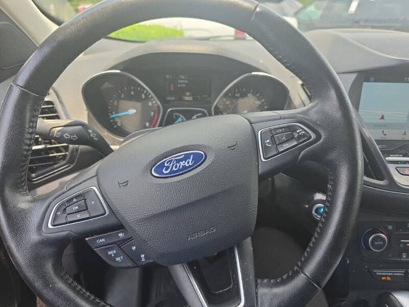 2019 Ford Escape Titanium