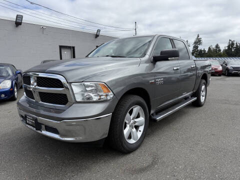 2013 RAM 1500 SLT