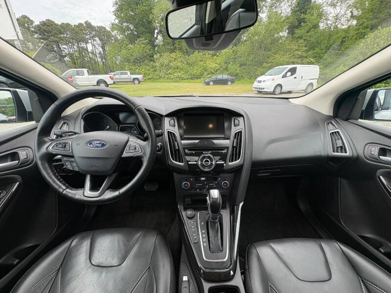 2018 Ford Focus Titanium