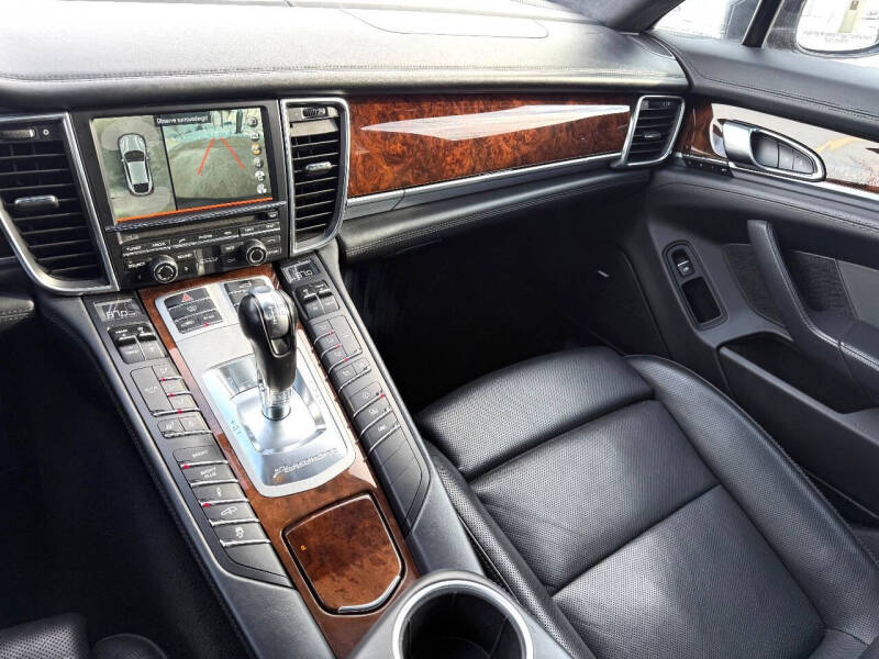 2014 Porsche Panamera 4S Executive