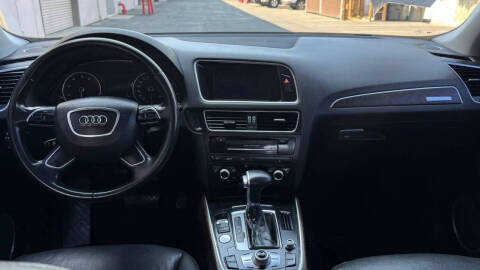 2016 Audi Q5 2.0T quattro Premium Plus