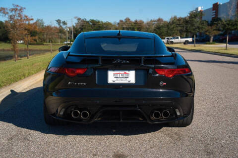 2017 Jaguar F-TYPE SVR