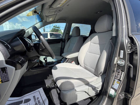 2015 Kia Sorento LX