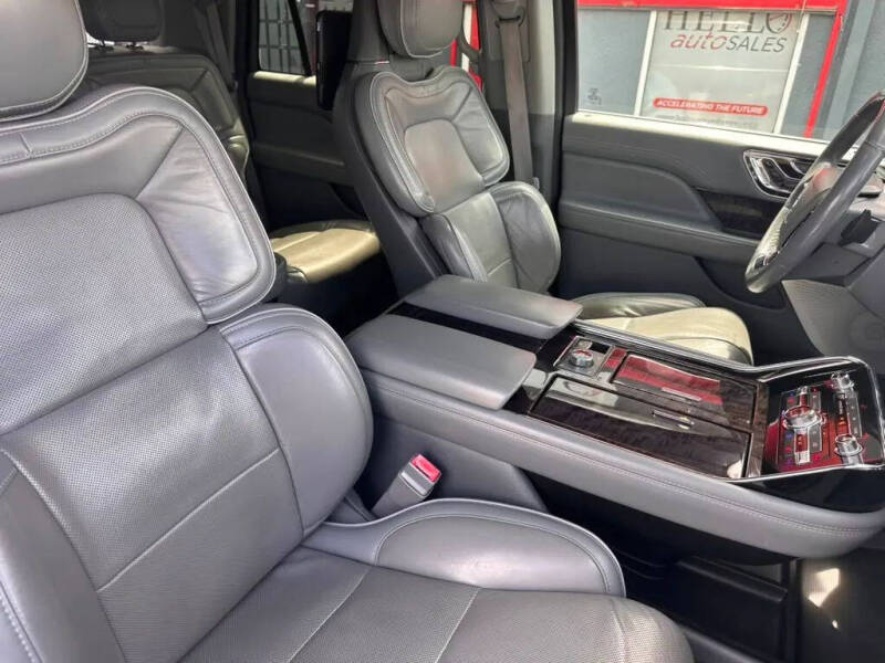 2019 Lincoln Navigator L Reserve