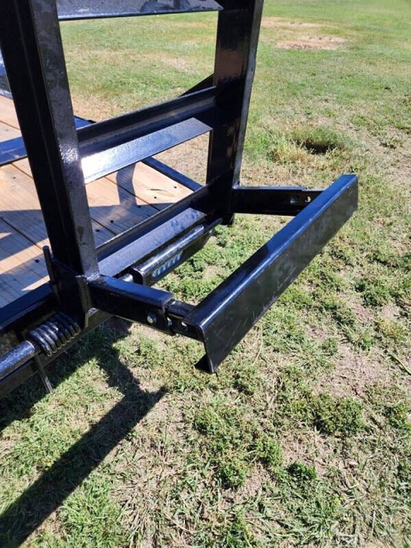 2024 Rawmaxx ECX 20' X 83"