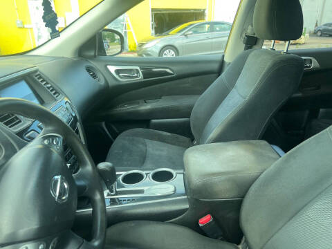 2014 Nissan Pathfinder S
