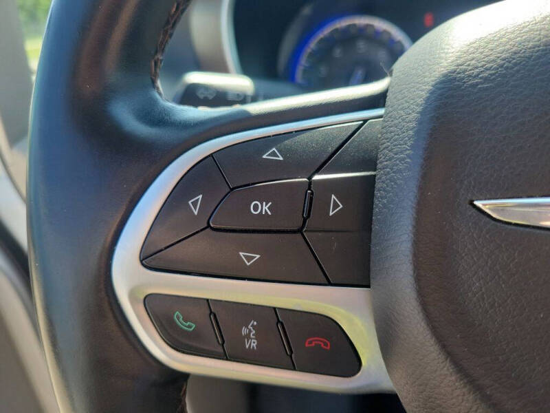 2017 Chrysler Pacifica Touring-L Plus