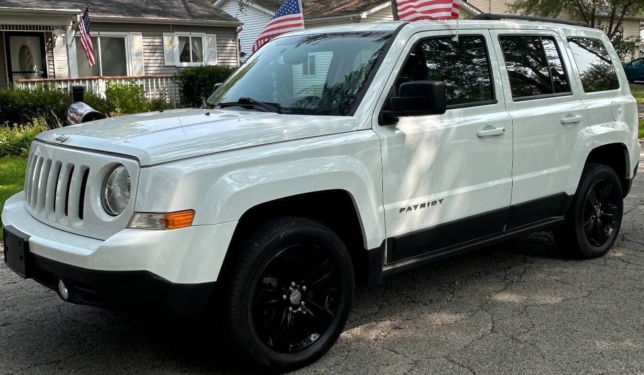 2015 Jeep Patriot for sale at Quality Cars Of South Elgin in South Elgin, IL