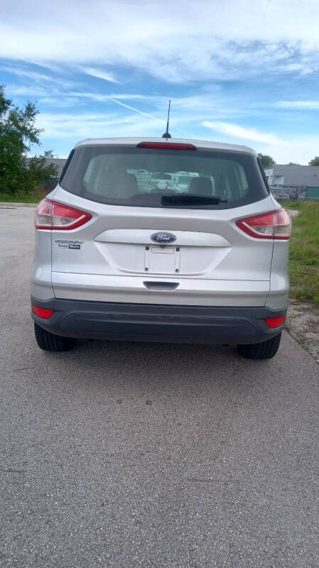 2015 Ford Escape S