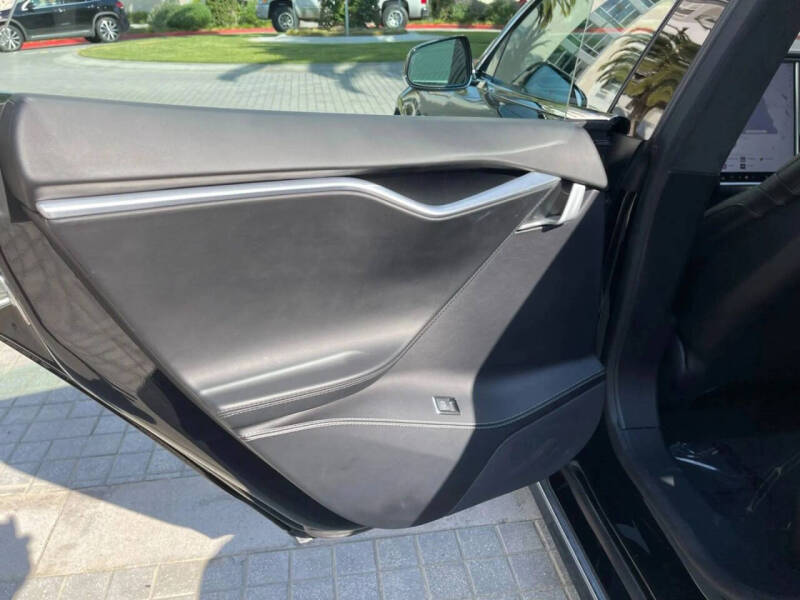 2017 Tesla Model S 75
