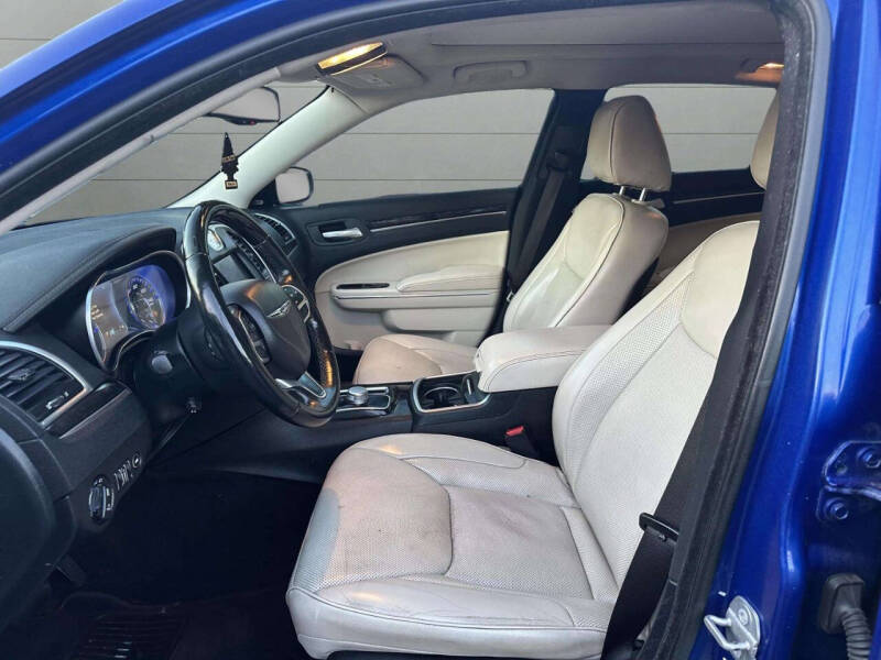 2018 Chrysler 300 Limited