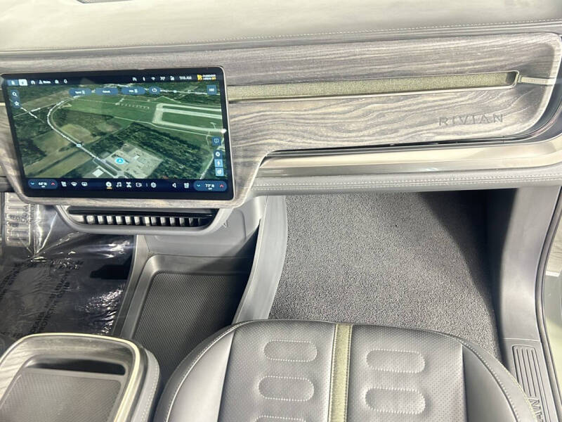 2022 Rivian R1S Launch Edition