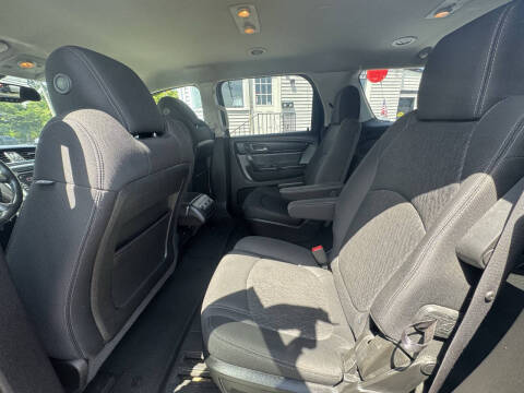 2013 GMC Acadia SLE-2