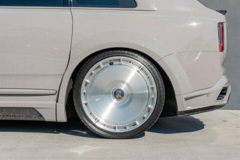 2025 Rolls-Royce Black Badge Cullinan