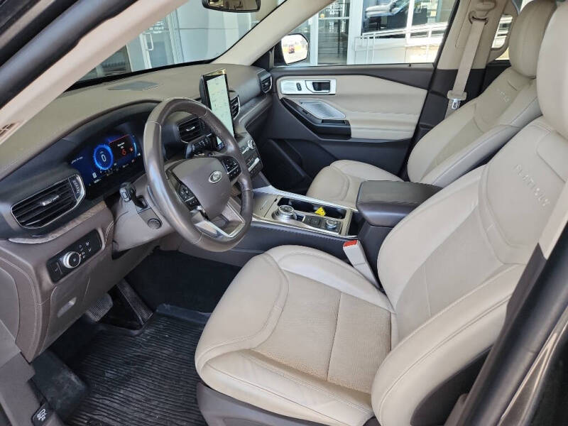 2020 Ford Explorer Platinum