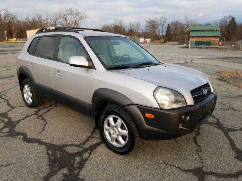 2005 Hyundai Tucson for sale at 518 Auto Sales in Queensbury NY