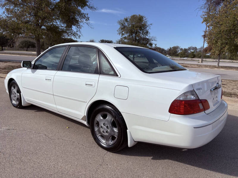 2003 Toyota Avalon XLS