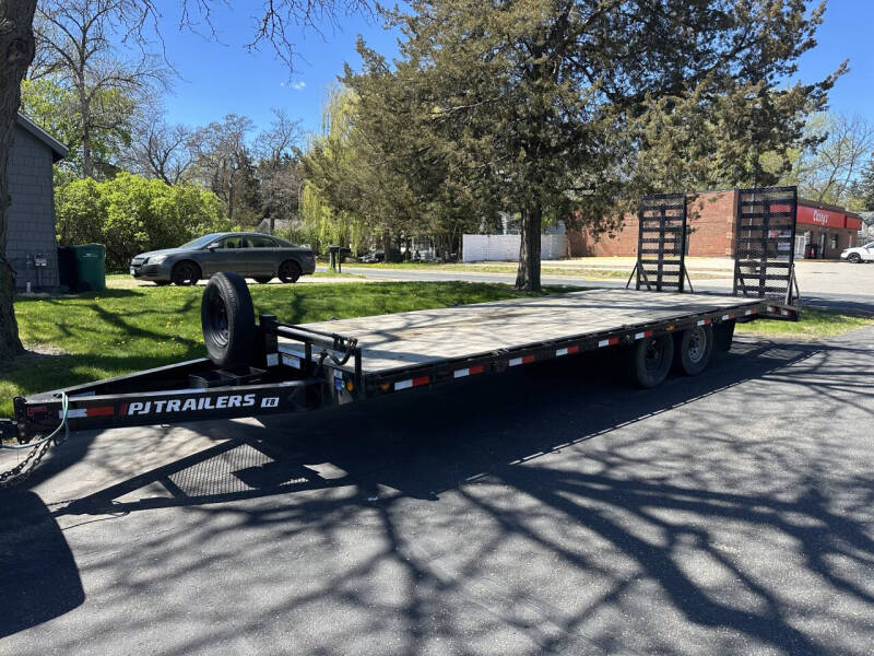 2024 PJ Trailers 8.5FT BY 25FT
